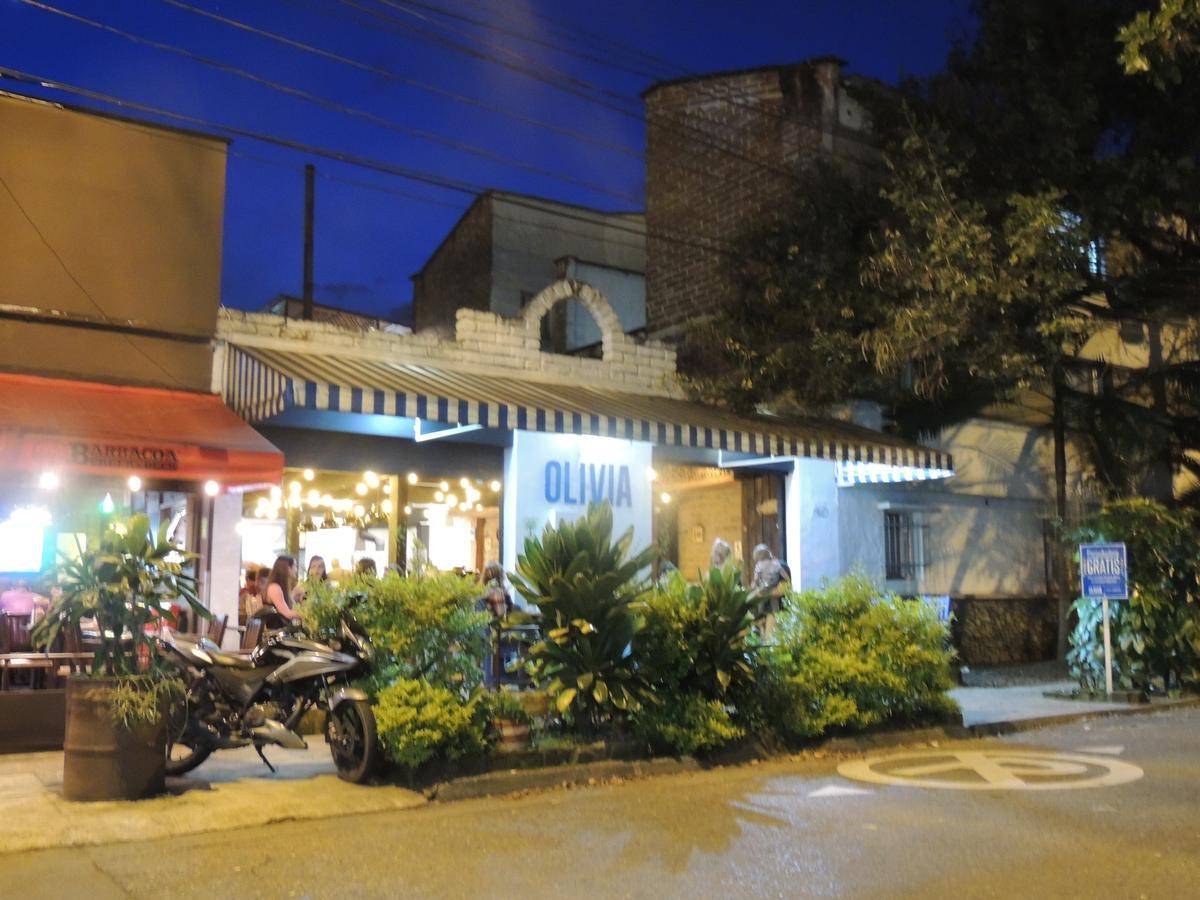 Los Andes Hostel Медельин Экстерьер фото