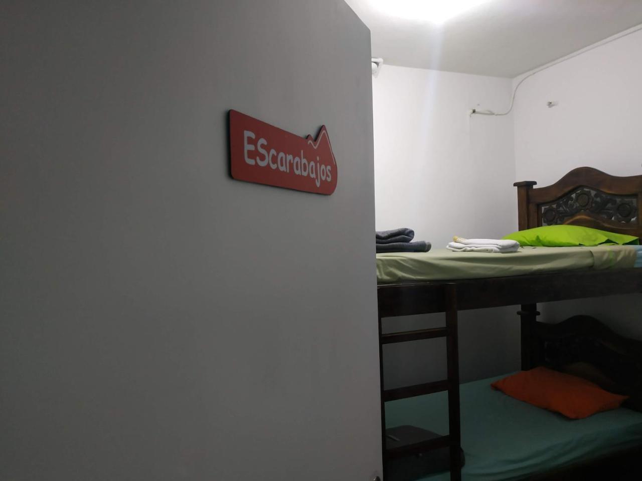 Los Andes Hostel Медельин Экстерьер фото