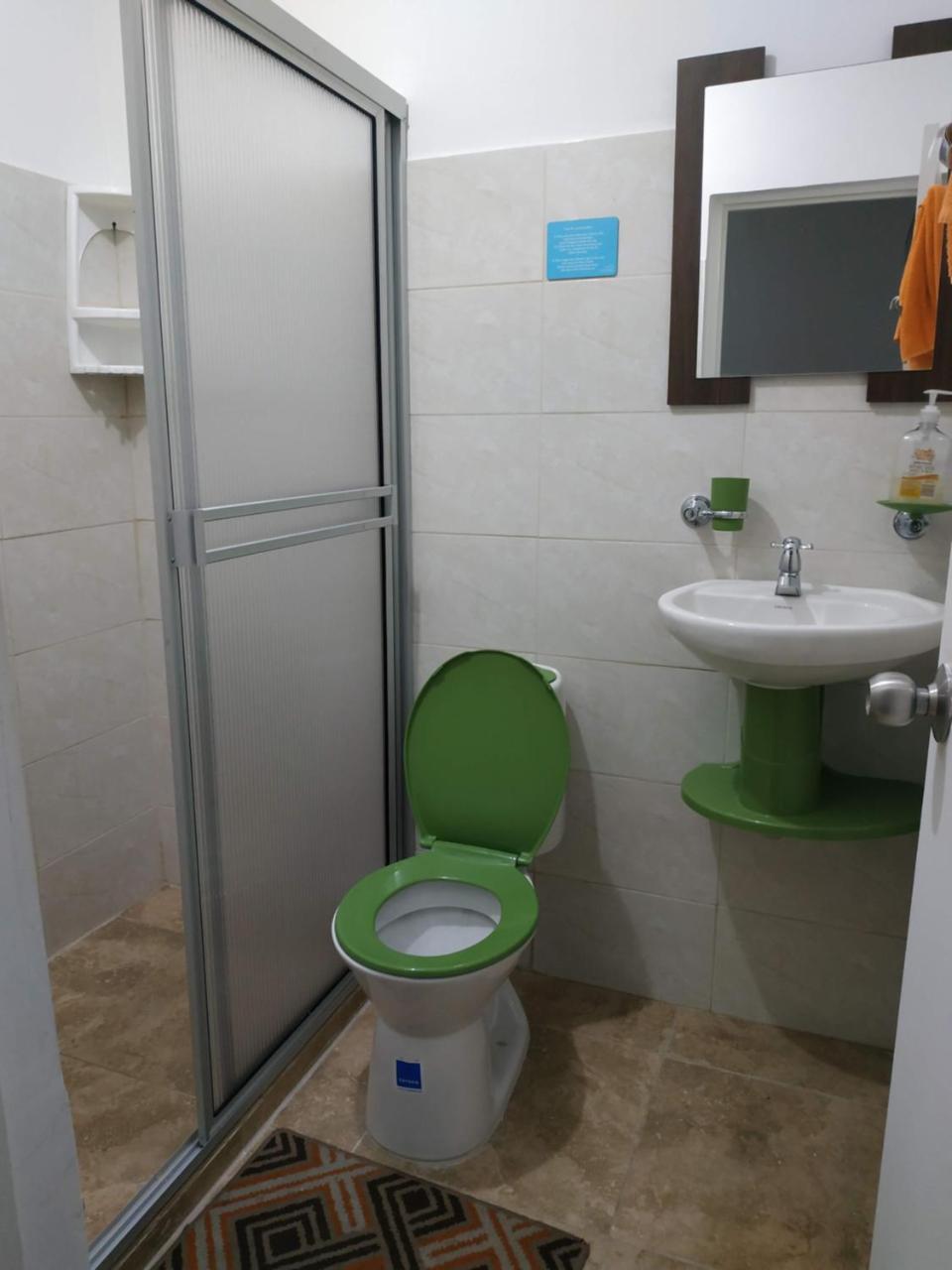 Los Andes Hostel Медельин Экстерьер фото