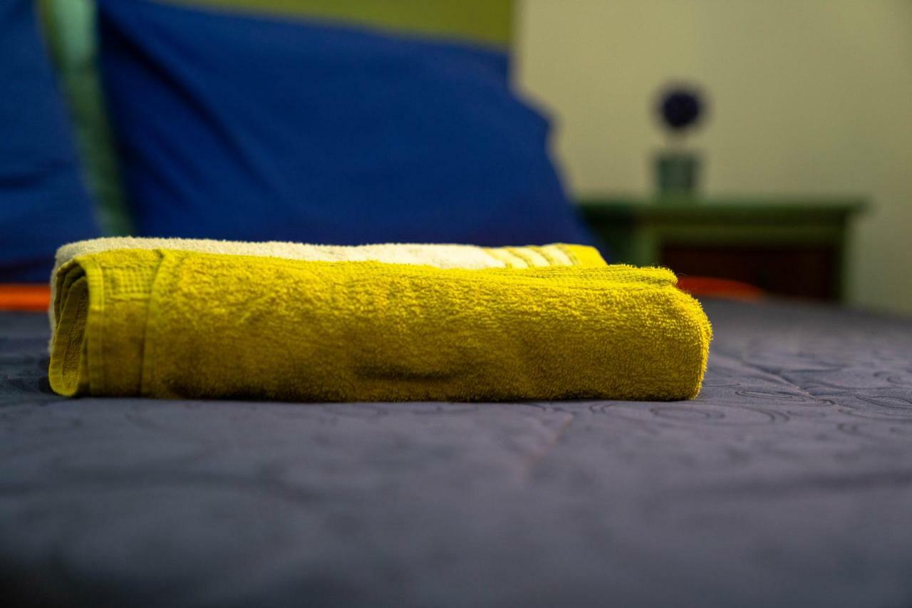 Los Andes Hostel Медельин Экстерьер фото